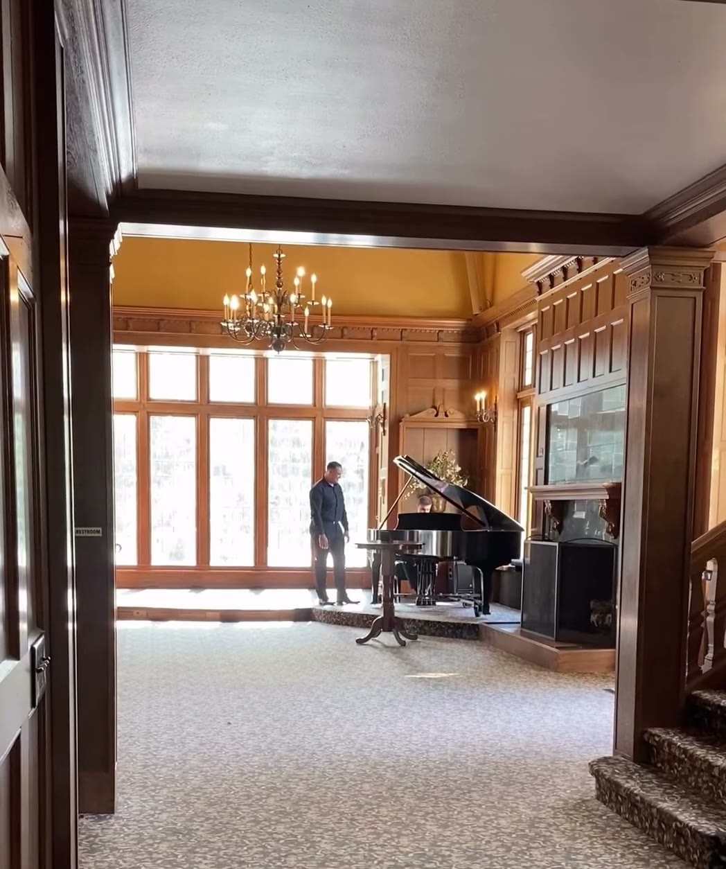 Lairmont Manor — wedding venue in Bellingham