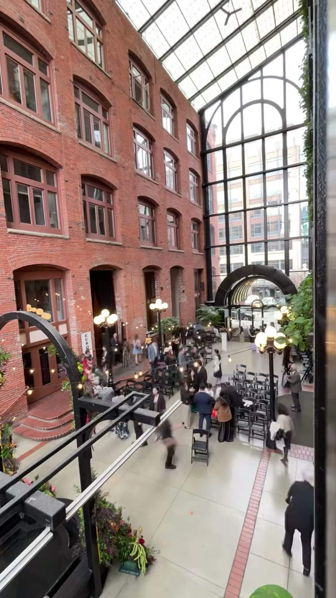 Europa at Court in the Square — wedding venue in Seattle